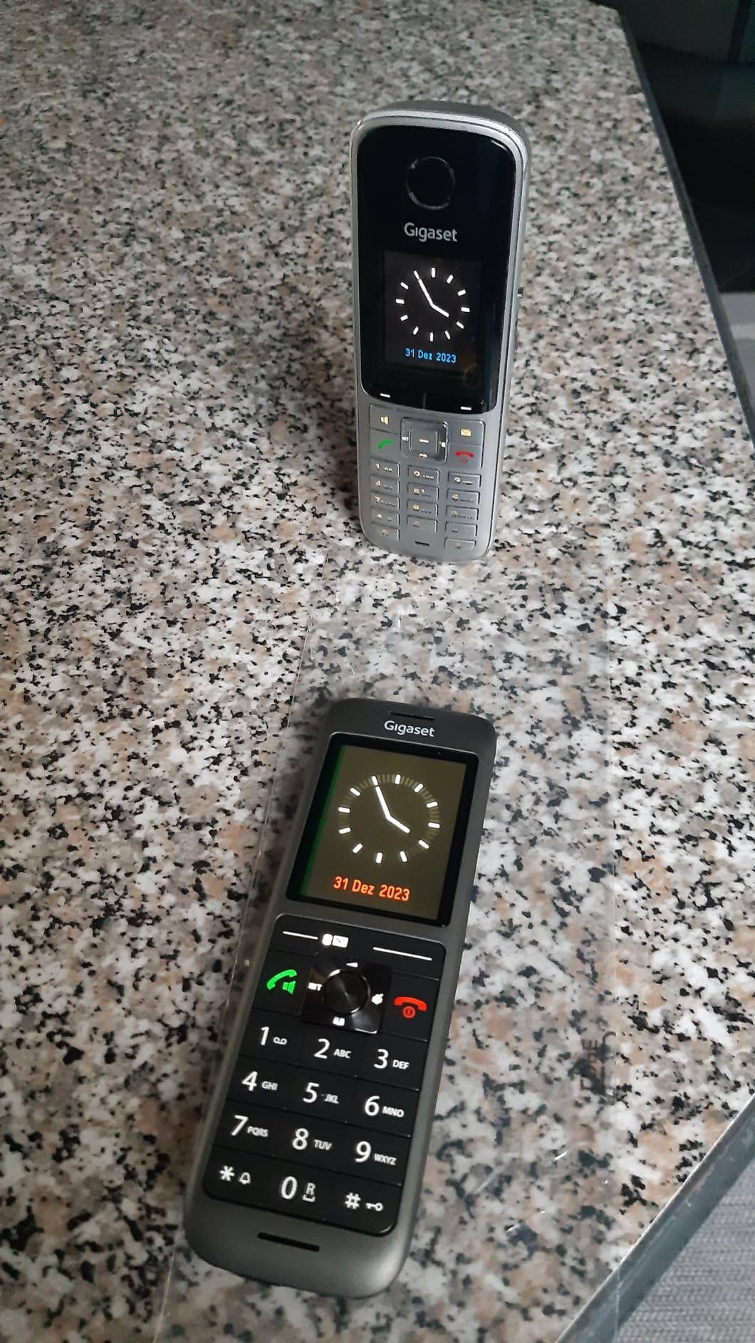 Solide Alltagstelefone
